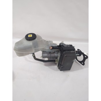 Recambio de bomba freno para toyota corolla sedán (_e21_) 1.8 vvti hybrid (mzea12, zre211, zwe211) referencia OEM IAM 4727047040