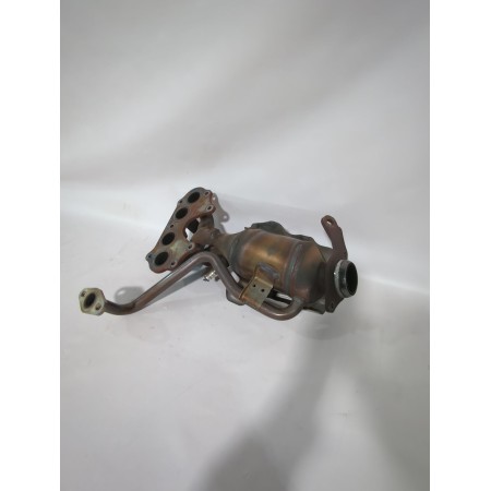 Recambio de catalizador para toyota yaris active referencia OEM IAM 2505147180  