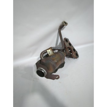 Recambio de catalizador para toyota yaris active referencia OEM IAM 2505147180  