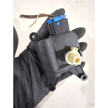 Recambio de motor apertura trampillas para volkswagen golf vi variant (aj5) 1.6 tdi referencia OEM IAM 0132801345  