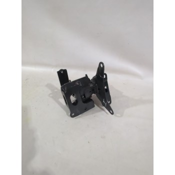 Recambio de soporte cambio izquierdo para toyota yaris (_p13_) 1.5 (nsp131_) referencia OEM IAM 123720M120  