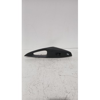 Recambio de mando elevalunas trasero derecho para toyota corolla sedán (_e21_) 1.8 vvti hybrid (mzea12, zre211, zwe211) referenc