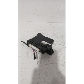 Recambio de modulo electronico para toyota yaris (_p13_) 1.5 (nsp131_) referencia OEM IAM 88650-0D740  