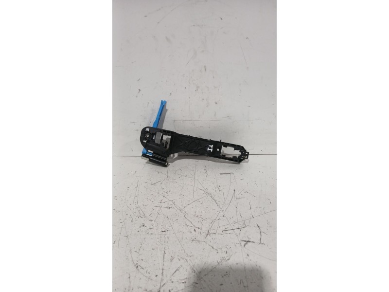 Recambio de maneta exterior trasera izquierda para toyota yaris (_p13_) 1.5 (nsp131_) referencia OEM IAM 692030D090  