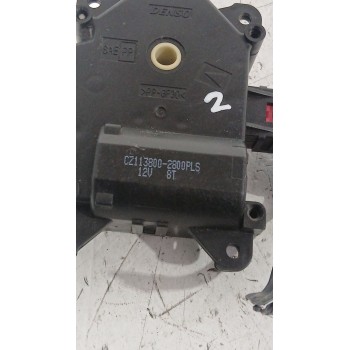 Recambio de motor apertura trampilla para toyota yaris (_p13_) 1.5 (nsp131_) referencia OEM IAM CZ1138002800  