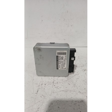 Recambio de modulo electronico para toyota yaris (_p13_) 1.5 (nsp131_) referencia OEM IAM 2107001481  