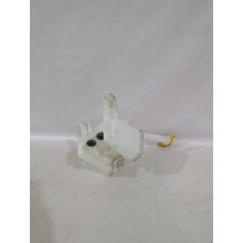 Recambio de deposito limpia para toyota yaris (_p13_) 1.5 (nsp131_) referencia OEM IAM 853150D170  