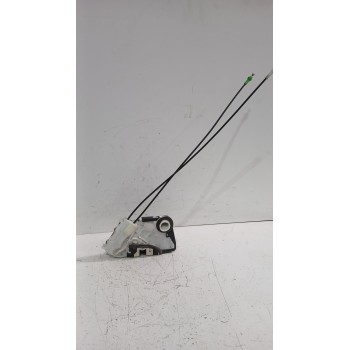 Recambio de cerradura puerta delantera derecha para toyota yaris (_p13_) 1.5 (nsp131_) referencia OEM IAM 690300D550  