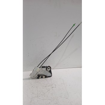 Recambio de cerradura puerta delantera derecha para toyota yaris (_p13_) 1.5 (nsp131_) referencia OEM IAM 690300D550  