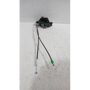 Recambio de cerradura puerta delantera derecha para toyota yaris (_p13_) 1.5 (nsp131_) referencia OEM IAM 690300D550  