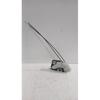 Recambio de cerradura puerta delantera izquierda para toyota yaris (_p13_) 1.5 (nsp131_) referencia OEM IAM 690400D520  