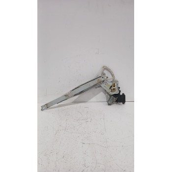 Recambio de elevalunas delantero izquierdo para toyota yaris (_p13_) 1.5 (nsp131_) referencia OEM IAM 698200D440  