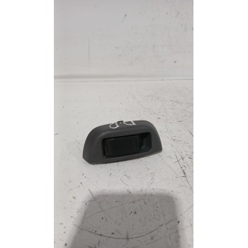 MANDO ELEVALUNAS DELANTERO DERECHO 742310H010 