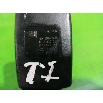 Recambio de enganche cinturon trasero izquierdo para opel corsa e expression referencia OEM IAM 627822100  