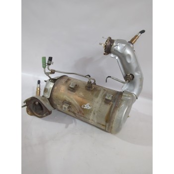 Recambio de catalizador para dacia sandero laureate referencia OEM IAM 208A03317R  