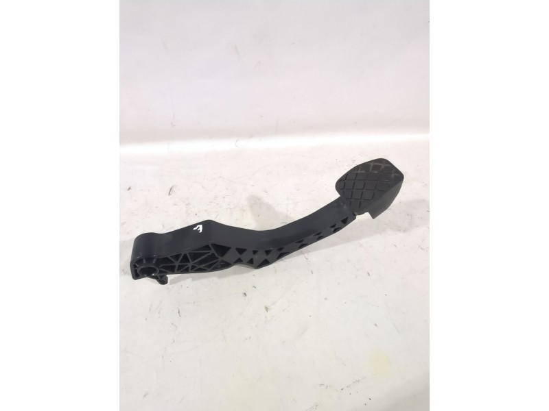 Recambio de pedal embrague para volkswagen golf vi variant (aj5) 1.6 tdi referencia OEM IAM 1K1721321E  