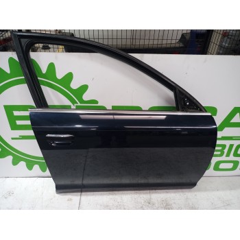 Recambio de puerta delantera derecha para audi a6 berlina (4f2) 2.4 referencia OEM IAM 4F0831052D  