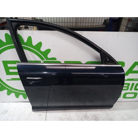Recambio de puerta delantera derecha para audi a6 berlina (4f2) 2.4 referencia OEM IAM 4F0831052D  
