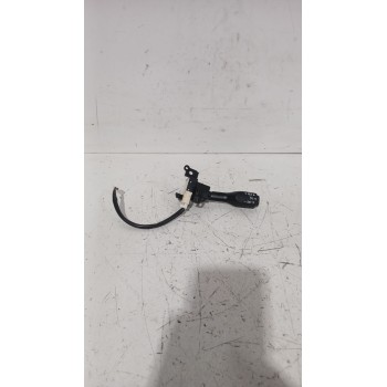 Recambio de mando multifuncion para toyota yaris (_p13_) 1.5 (nsp131_) referencia OEM IAM 18A174  