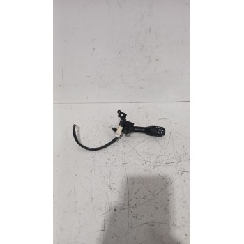 Recambio de mando multifuncion para toyota yaris (_p13_) 1.5 (nsp131_) referencia OEM IAM 18A174  