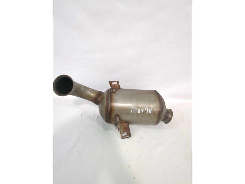 Recambio de catalizador para peugeot 107 (pm_, pn_) 1.4 hdi referencia OEM IAM 1738A1  