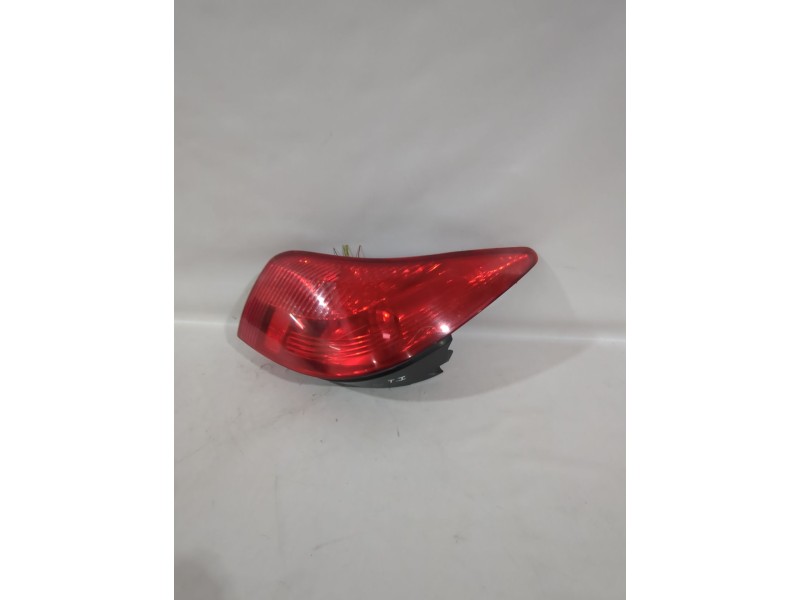 Recambio de piloto trasero izquierdo para peugeot 308 i (4a_, 4c_) 1.6 hdi referencia OEM IAM 6350FF  