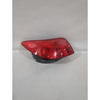 PILOTO TRASERO DERECHO 6351FF 