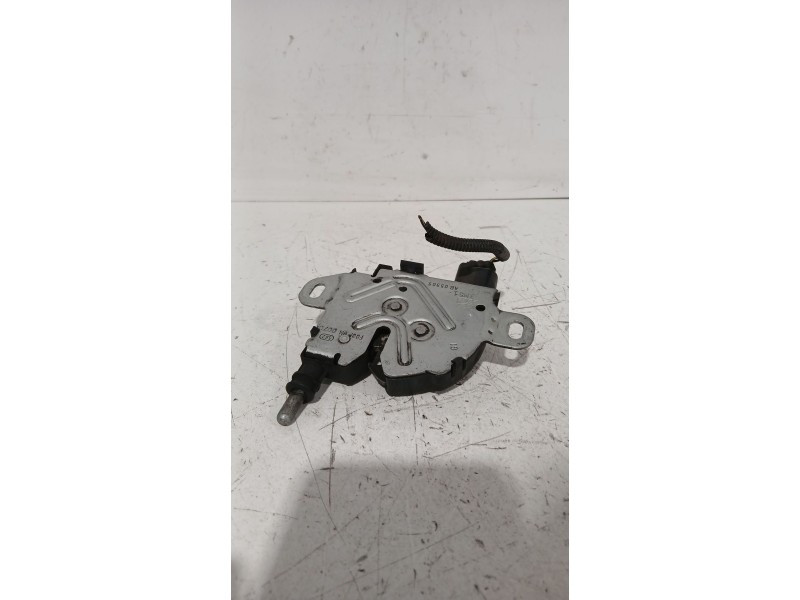 Recambio de cerradura capo para ford focus ii sedán (db_, fch, dh) 1.6 tdci referencia OEM IAM 3M5116700  