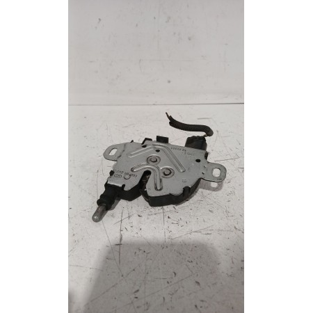 Recambio de cerradura capo para ford focus ii sedán (db_, fch, dh) 1.6 tdci referencia OEM IAM 3M5116700  