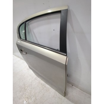 Recambio de puerta trasera derecha para opel astra h sedán (a04) 1.7 cdti (l69) referencia OEM IAM 94712170  