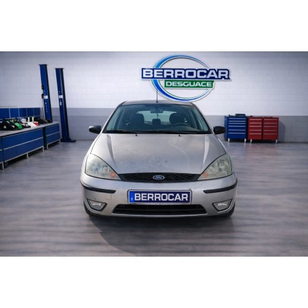 ford focus berlina (cak) del año 2004