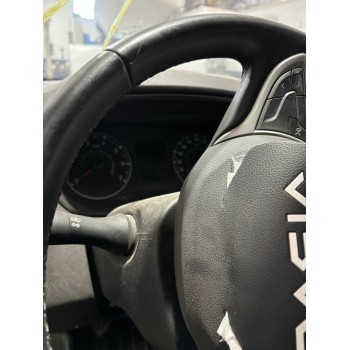 dacia duster (hm_) del año 2023