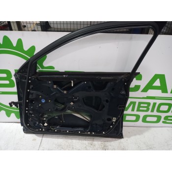 Recambio de puerta delantera derecha para audi a6 berlina (4f2) 2.4 referencia OEM IAM 4F0831052D  