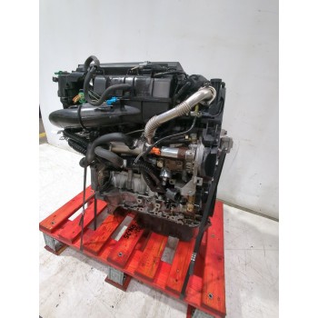 Recambio de motor completo para peugeot 107 (pm_, pn_) 1.4 hdi referencia OEM IAM 0135HZ  