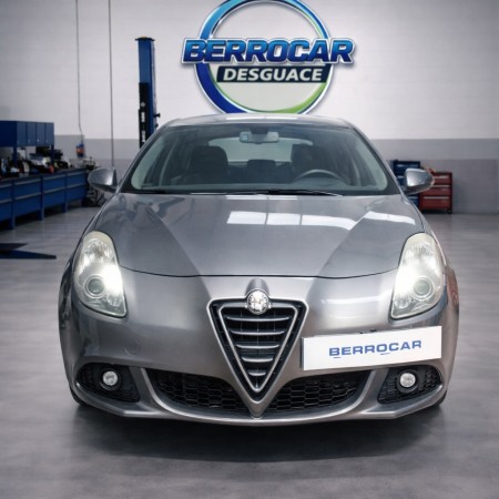 alfa romeo giulietta (191) del año 2013
