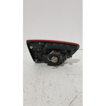 Recambio de piloto trasero derecho interior para peugeot 4007 (vu_, vv_) 2.2 hdi referencia OEM IAM 6351EH  