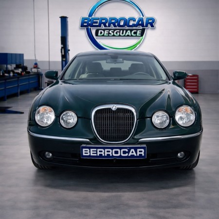 jaguar s-type del año 2005