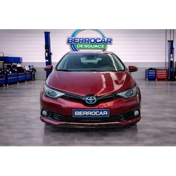 toyota auris touring sports (e18) del año 2018