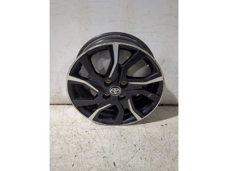 Recambio de juego llantas para toyota yaris (_p13_) 1.5 (nsp131_) referencia OEM IAM 426110DC80  