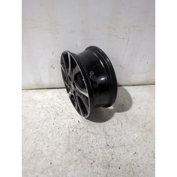 Recambio de llanta para toyota yaris (_p13_) 1.5 (nsp131_) referencia OEM IAM 426110DC80  