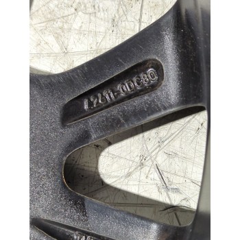 Recambio de llanta para toyota yaris (_p13_) 1.5 (nsp131_) referencia OEM IAM 426110DC80  