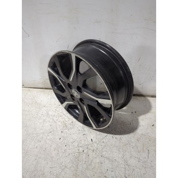 Recambio de llanta para toyota yaris (_p13_) 1.5 (nsp131_) referencia OEM IAM 426110DC80  