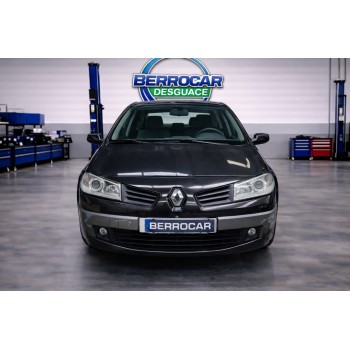 renault megane ii classic berlina del año 2007