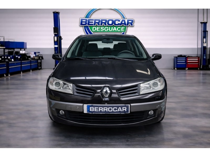 RENAULT MEGANE II CLASSIC BERLINA