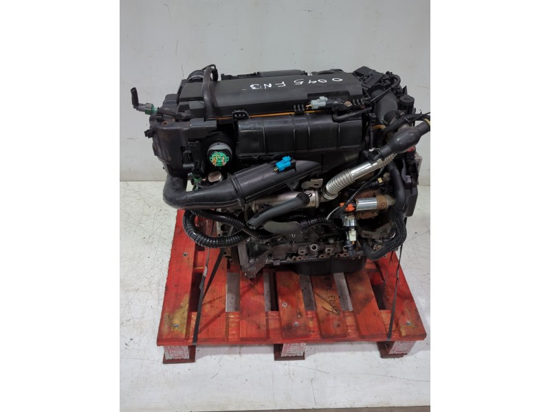 Recambio de motor completo para peugeot 107 (pm_, pn_) 1.4 hdi referencia OEM IAM 0135HZ  