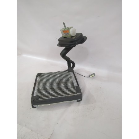 Recambio de evaporador aire acondicionado para ford puma (j2k, cf7) 1.0 ecoboost referencia OEM IAM H1BH19849AA  