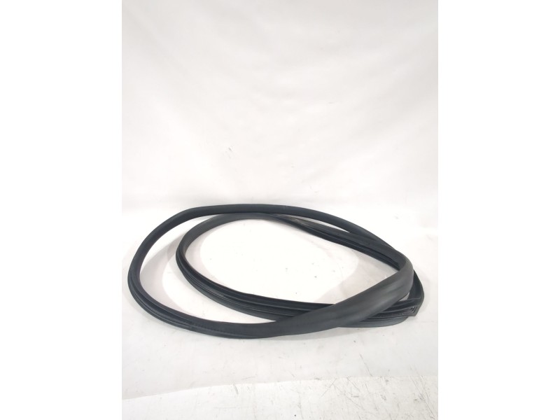 Recambio de gomas contorno puerta para ford puma (j2k, cf7) 1.0 ecoboost referencia OEM IAM L1TBS2070809AC  