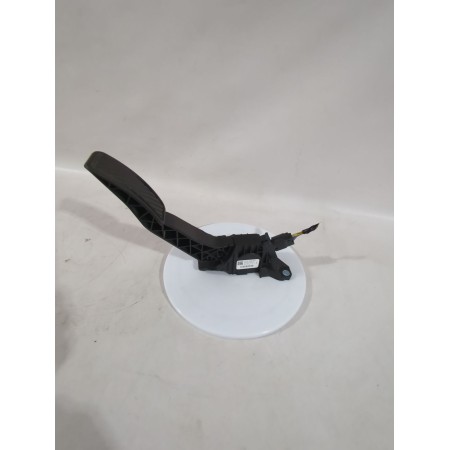 Recambio de pedal acelerador para ford puma (j2k, cf7) 1.0 ecoboost referencia OEM IAM 2527087/H1BC9F836A1E  