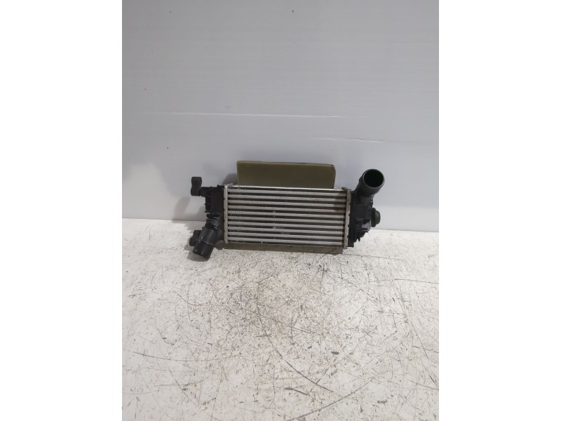 Recambio de intercooler para ford puma (j2k, cf7) 1.0 ecoboost referencia OEM IAM 2401111 / L1BG6D624AB  