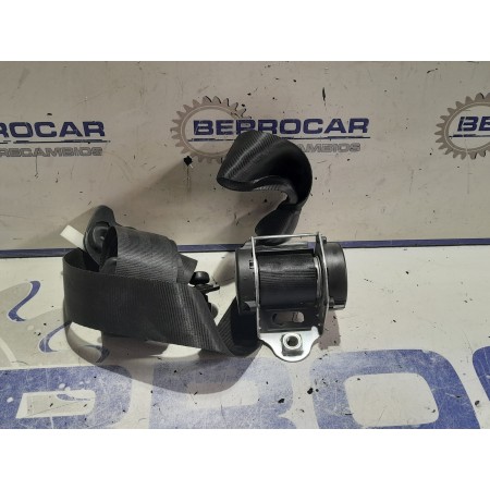 Recambio de cinturon seguridad trasero izquierdo para land rover discovery 2.7 td v6 cat referencia OEM IAM 602404900D  